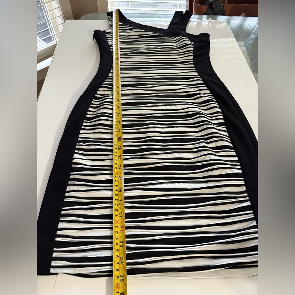 Vintage Bali Textured Black & White Stripe Bodycon Mini Dress - Picture 5 of 6